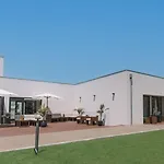 Hotel Bfresh - Padel, Pool & Fitness - Adults Only