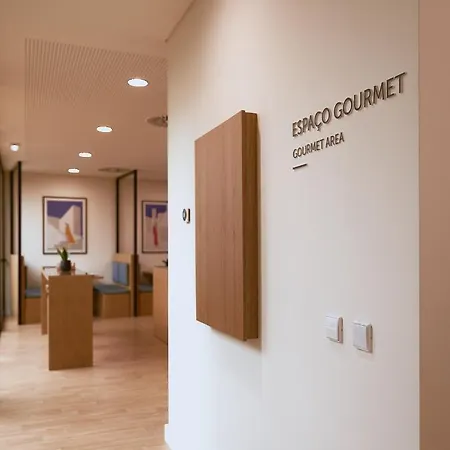 Otel Bfresh - Padel, Pool & Fitness - Adults Only