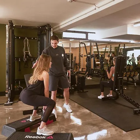 Bfresh - Padel, Pool & Fitness - Adults Only