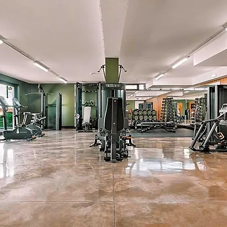 Bfresh - Padel, Pool & Fitness - Adults Only 4*