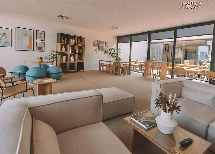 Bfresh - Padel, Pool & Fitness - Adults Only Hotel