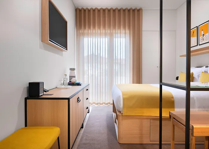 Otel Bfresh - Padel, Pool & Fitness - Adults Only