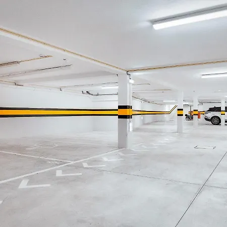 ホテル Bfresh - Padel, Pool & Fitness - Adults Only ポルト