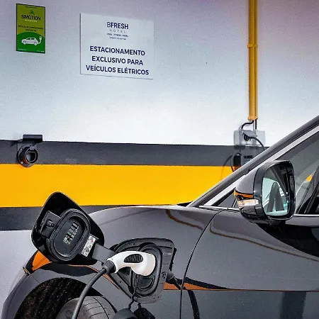 Bfresh - Padel, Pool & Fitness - Adults Only ホテル 4*