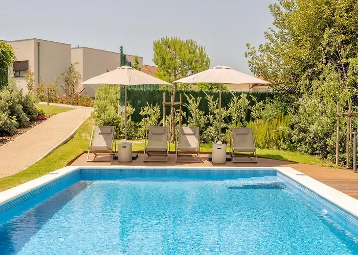 Bfresh - Padel, Pool & Fitness - Adults Only 4* بورتو