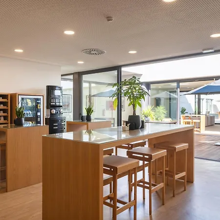 Bfresh - Padel, Pool & Fitness - Adults Only