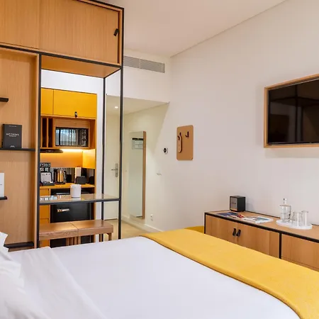 Bfresh - Padel, Pool & Fitness - Adults Only 4*